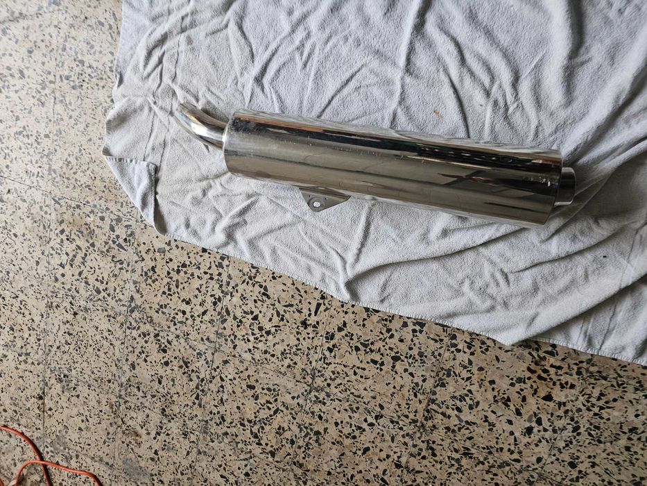 Escape original de mota Suzuki SV 650 K5