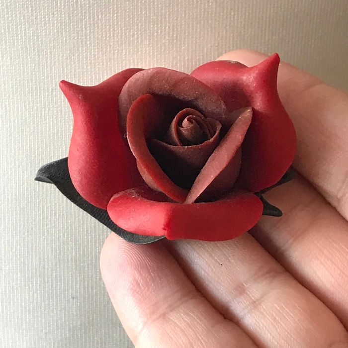 Stara broszka lata 80 czerwona róża brosza  vintage retro