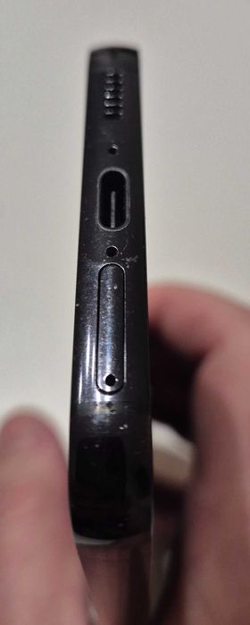 Samsung Galaxy S23 – Phantom Black – 128 GB 100% sprawny