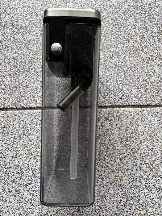 Капучинатор,молочник (контейнер для молока) для кофемашин De'Longhi.