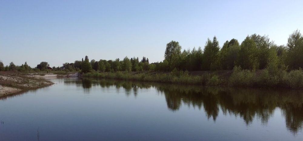 Продаж ділянки з виходом на  озеро на р. Десна. с. Новосілки Вишгород