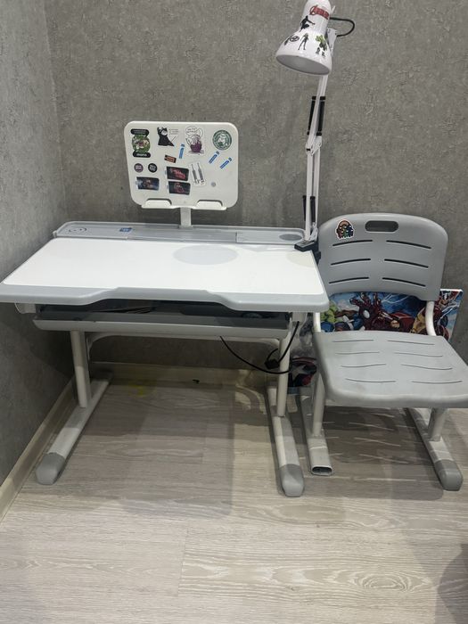 Детская парта+стул