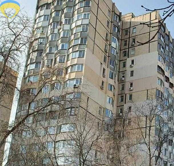 Продам 4-кімнатну квартиру на Таїрова, вул. Академіка Корольова/ринок "Південний"