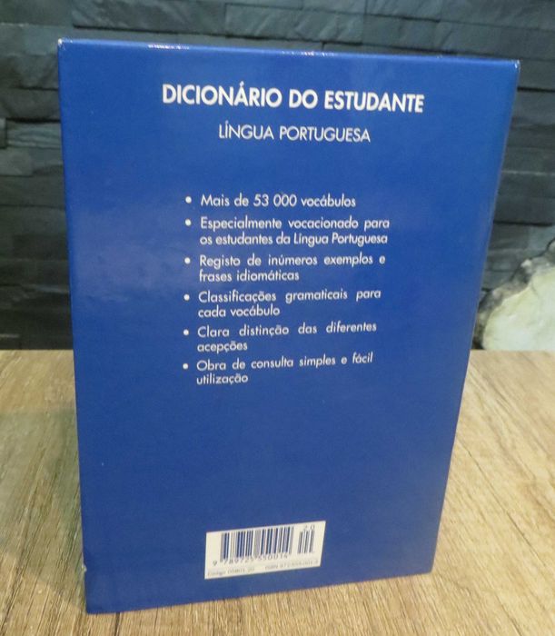 Dicionário Língua Portuguesa - Dicionários do estudante