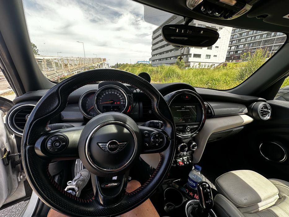 MINI Cooper D 5 Portas Auto JCW – Full Extras – Impecável