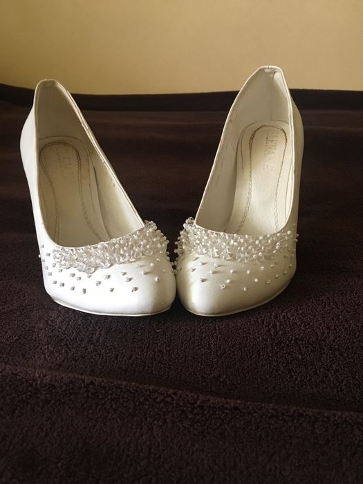 Туфлі туфлі білі туфлі з перлами , весільні туфлі , мешта
