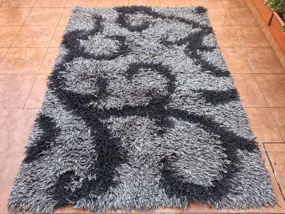 Carpetes (2) "impecáveis"