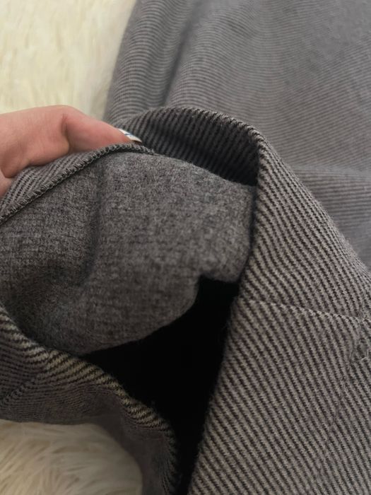 Класичні сірі брюки