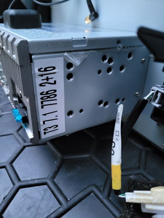 Штатна магнітола Toyota Land Cruiser Prado 150 (2018 р.)

Оригінальна