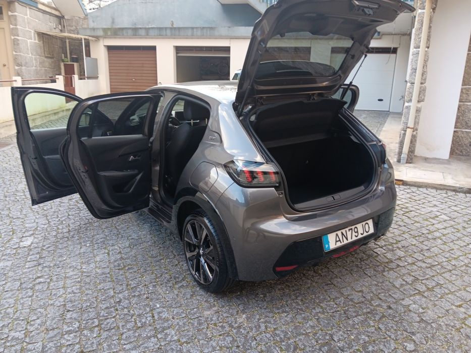 Peugeot 208 GT de 2022
