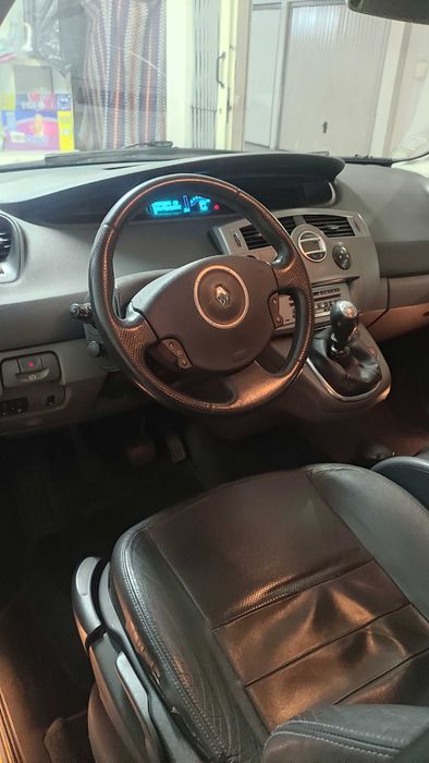 Veículo automóvel