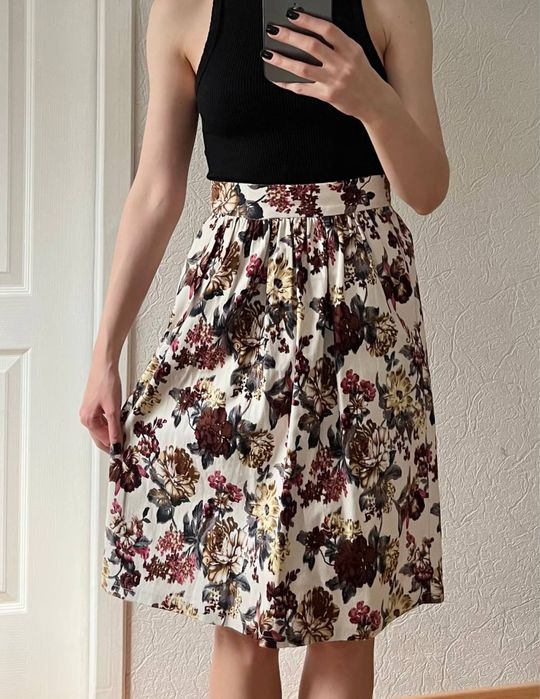 Спідниця в квіточку