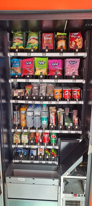 Trespasse loja Grab & Go 24 horas - Vending