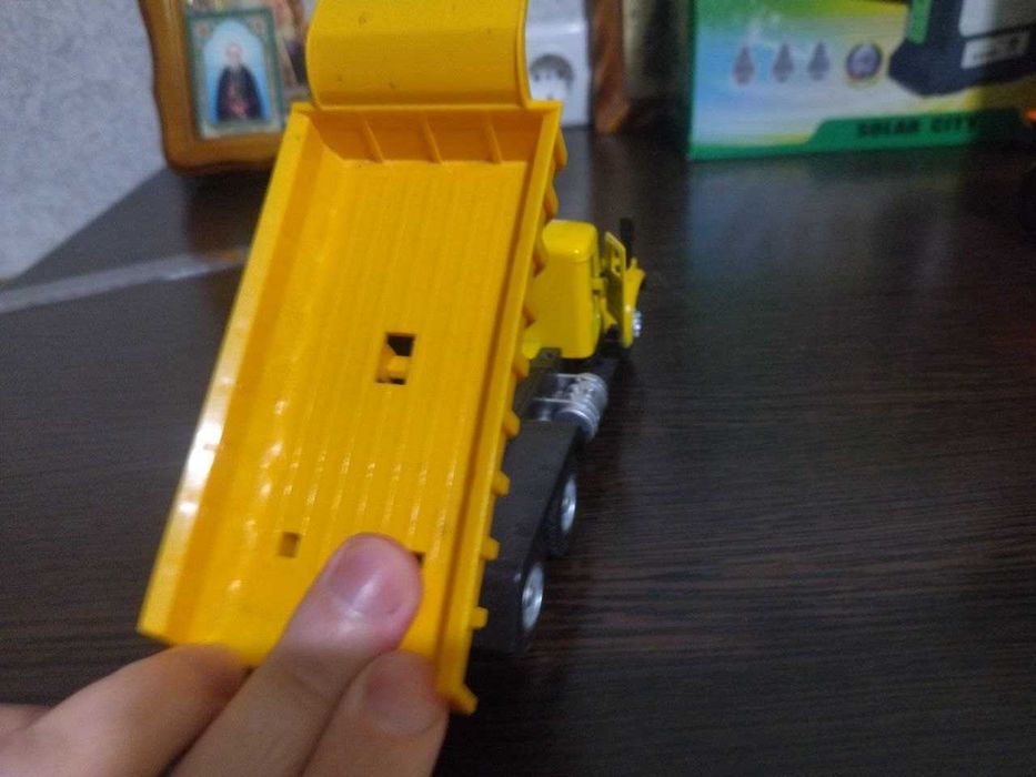 Машинка краз 257