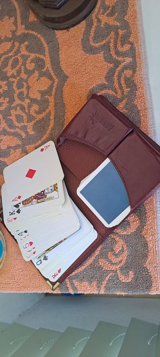 Vários baralhos de cartas