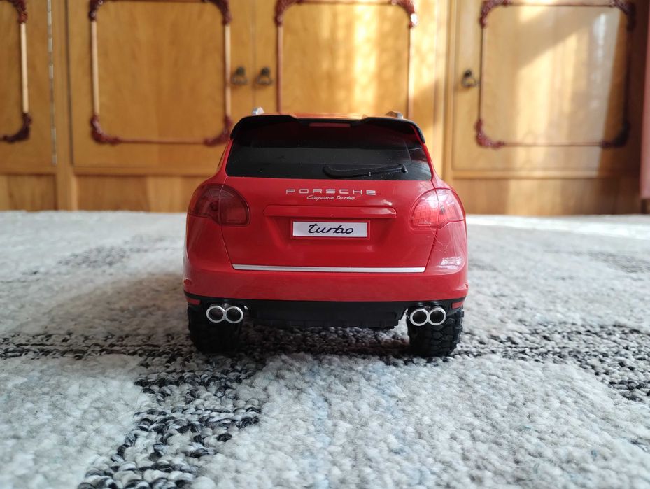 1:16 rc Porsche Cayenne - model RTR(gotowy do jazdy)