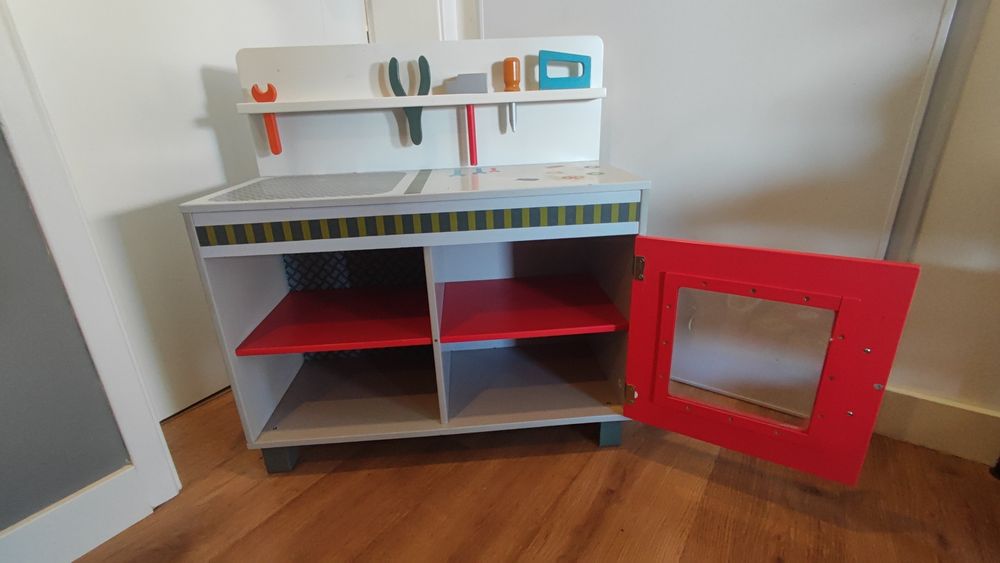 Bancada de trabalho para crianças