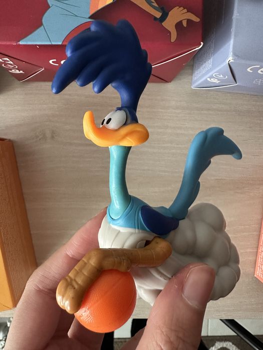 Space jam basket looney tunes lebron james mcdonalds basquetebol