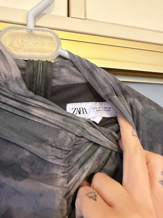 Сукні міні від Zara
