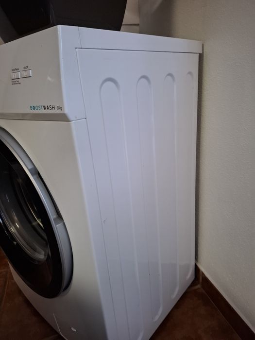 Máquina lavar roupa