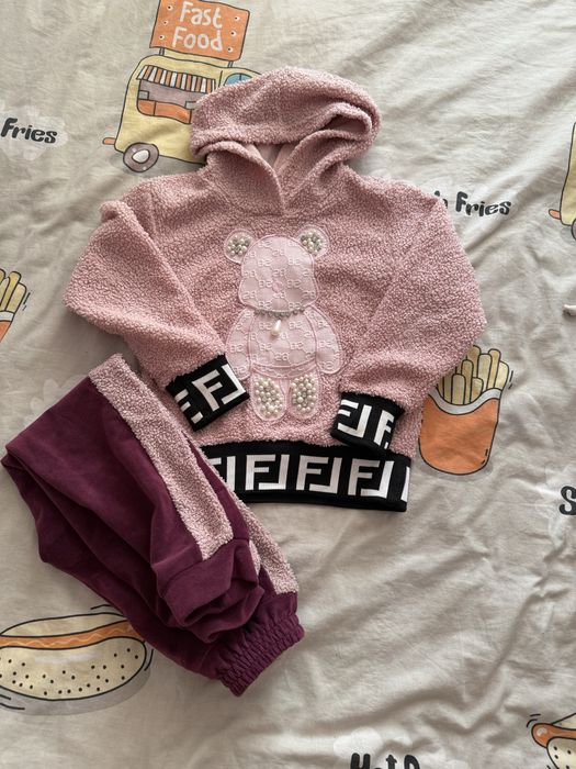 Продам пакет речей на дівчинку 3-4 рочки, 98-104