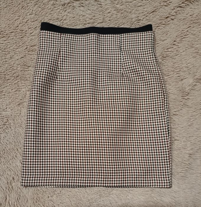 Нова юбка Zara , розмір xs