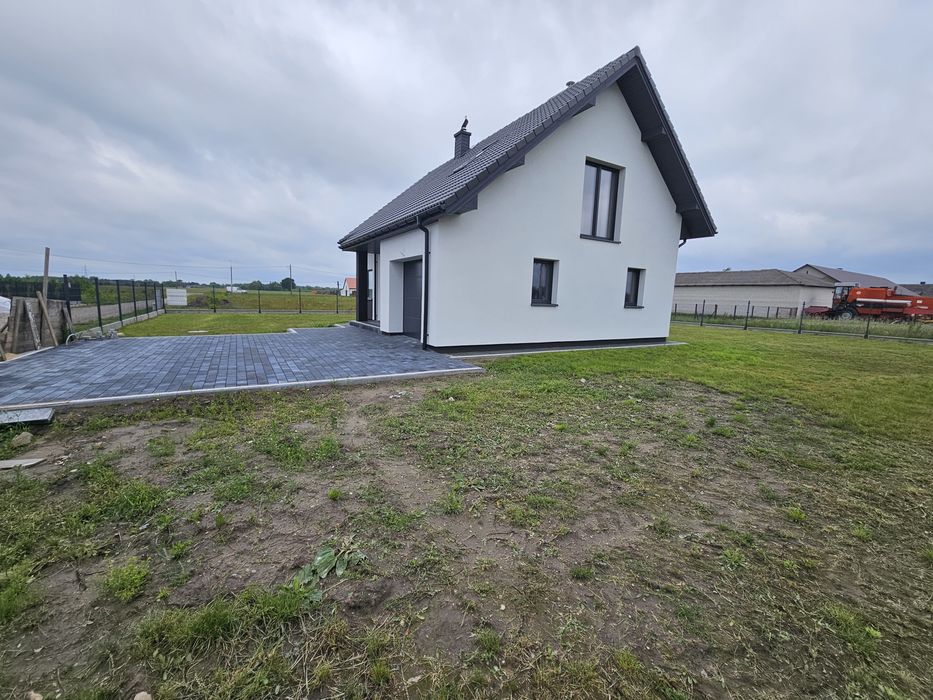 Dom wolnostojący piętrowy 148m2 na działce 1200m2 Prywatnie!!