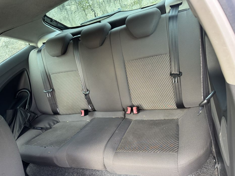 Ibiza 1.6tdi 5 lugares