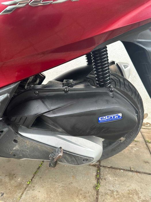Honda PCX 2022 - Única dona