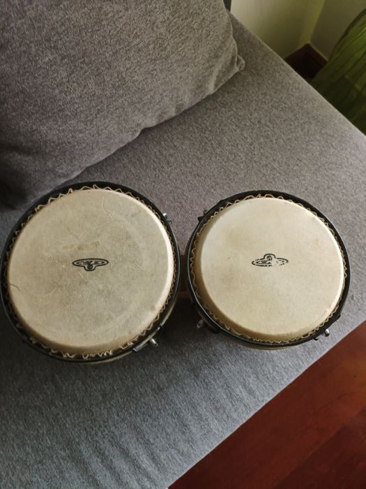 Instrumento musical Bongó