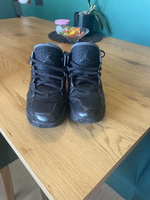 Buty Jordan Stay Loyal 2 Roz 42.5