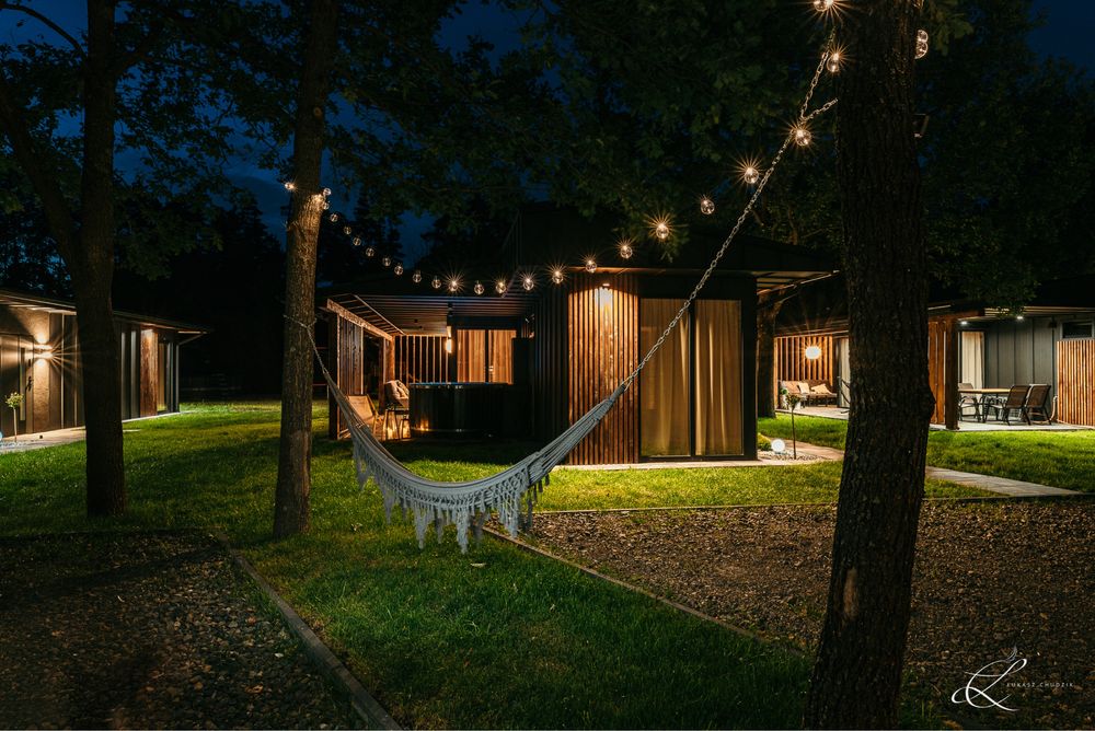 Leśny Azyl Domki z  jacuzzi i ogrzewnym zimowym tarasem, Zwierzyniec