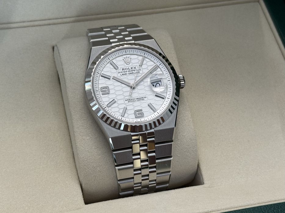 Rolex Land - Dweller 40mm