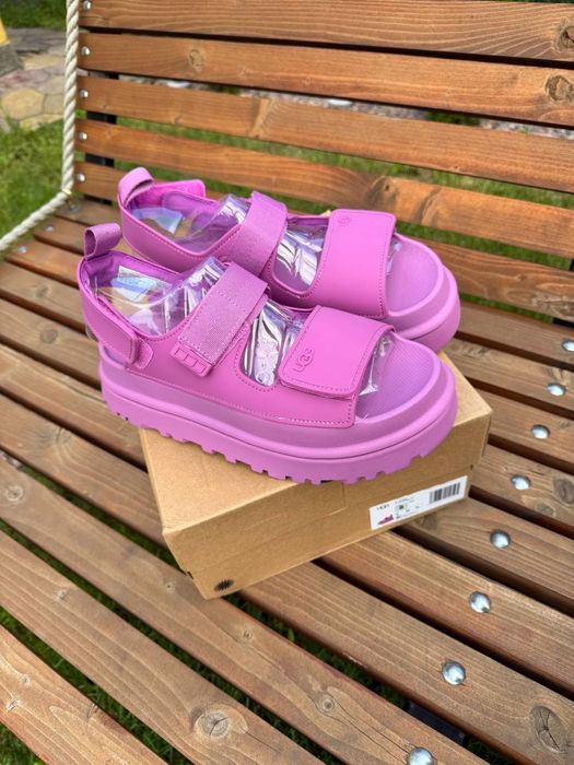 Босоніжки UGG 24,5 см 38 розмір