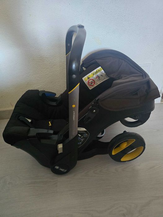 Carrinho doona 2 em 1 (ovo] da para levar no avião