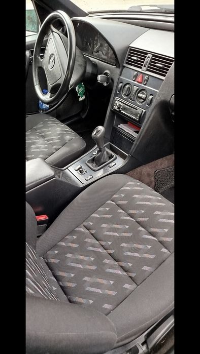 Mercedes C 220 cdi — photo 5