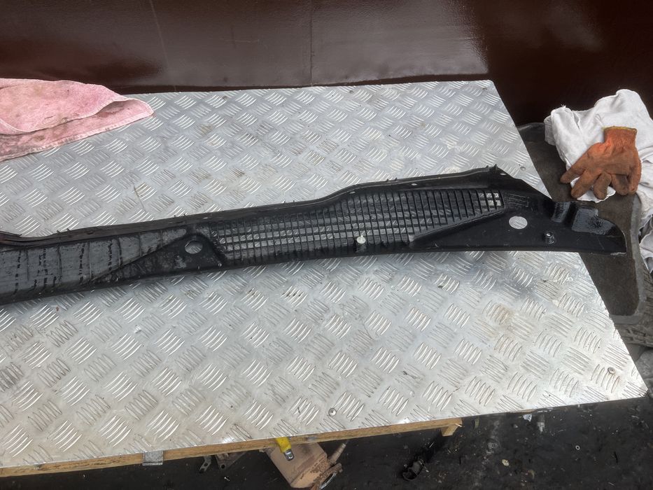 Жабо пластик под лобовое ниссан террано nissan terrano 2