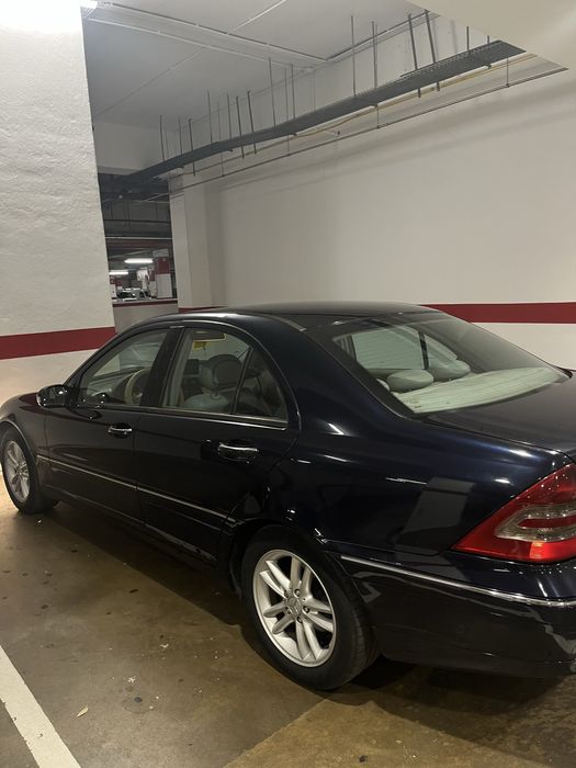 Carro em Muito Bom estado