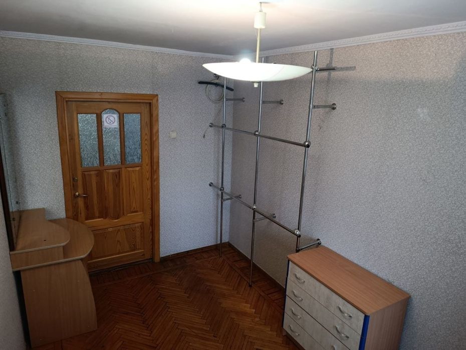 Срочно сдам 2 ком. квартиру в Центре, ул. Екатерининская 84/81 - Більше
