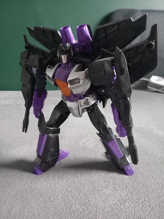 Transformers Skywarp (Combiner Wars Leader)