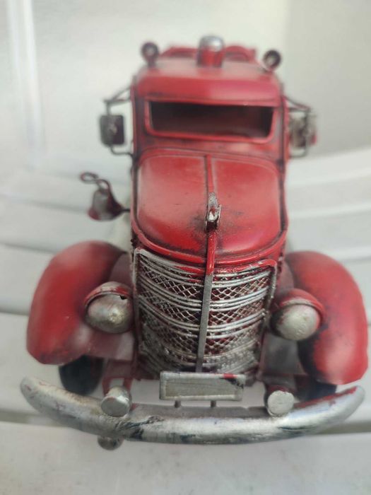 Машина пожарная игрушечная , МЧС , МНС , коллекционная  , прошлый век