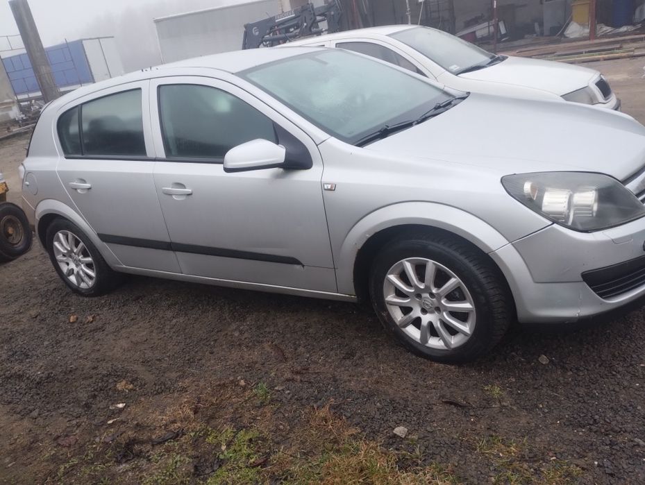 Częśći opel astra h 3