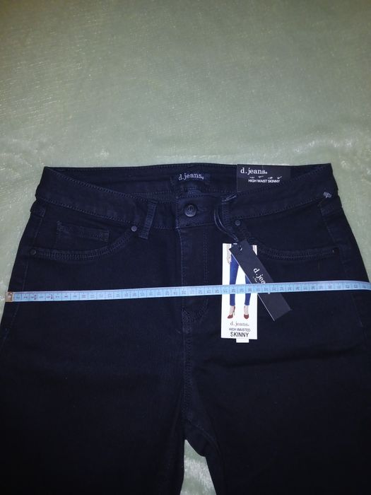 Джинси жіночі чорні