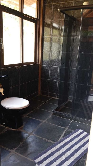 Sitio com duas casas  a venda