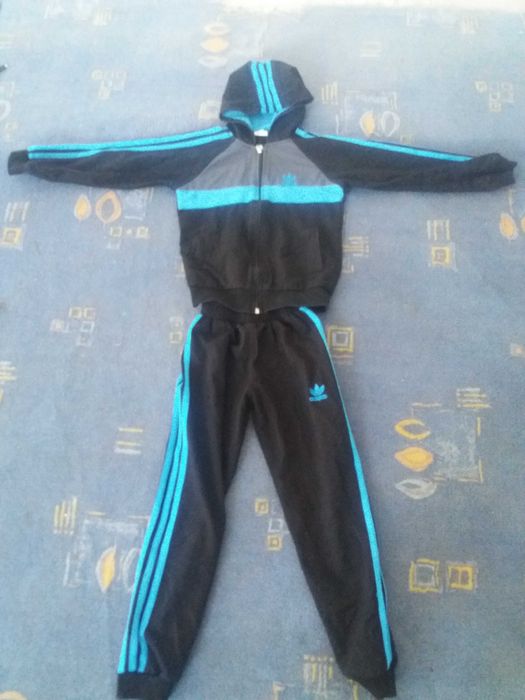 Dres chłopięcy jak nowy.