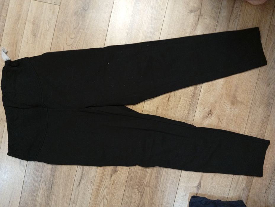 Одяг для вагітних