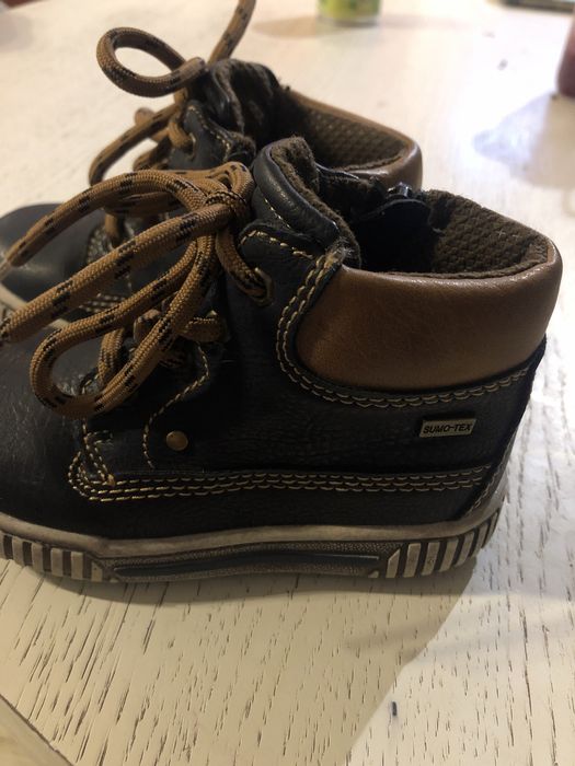 Trzewiczki dzieciece .chłopięce