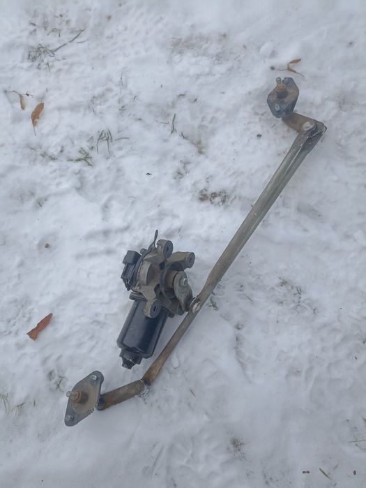 Трапеція двориків Dewoo Lanos поляк