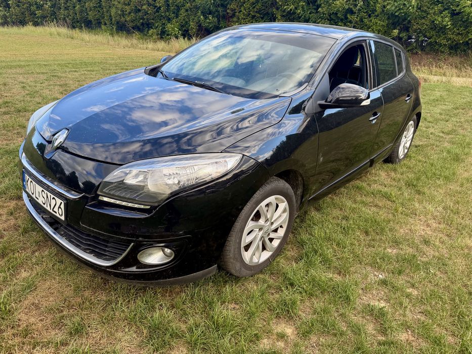 Renault Megane 1,5 DCI uszkodzony Polecam