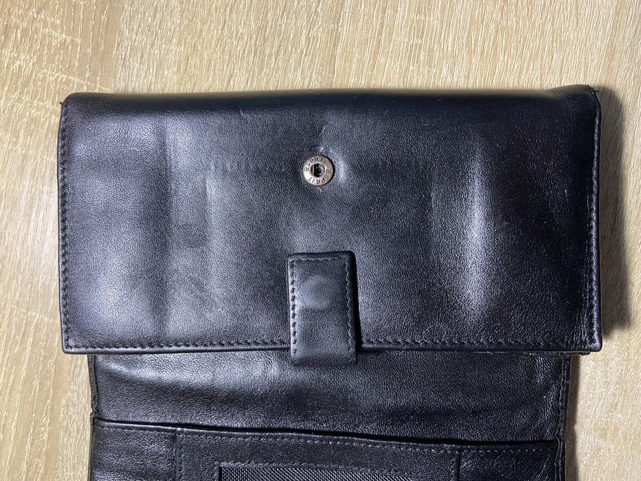 Жіночий шкіряний гаманець